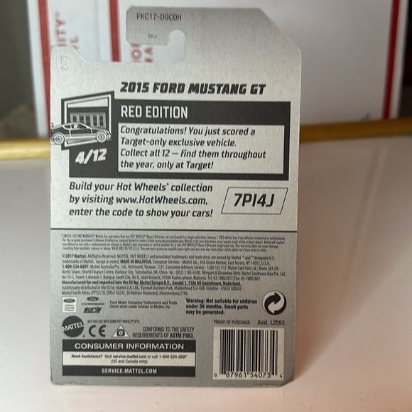 2018 Hot Wheels Target Red Edition 2015 Ford Mustang GT - Picture 4 of 10